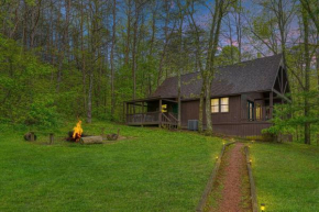 Blue Rose Cabins - Rosewood Cabin